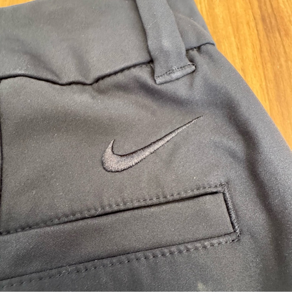Nike Golf Shorts Women’s 4 Black 10.5” Inseam Pockets - Picture 3 of 7